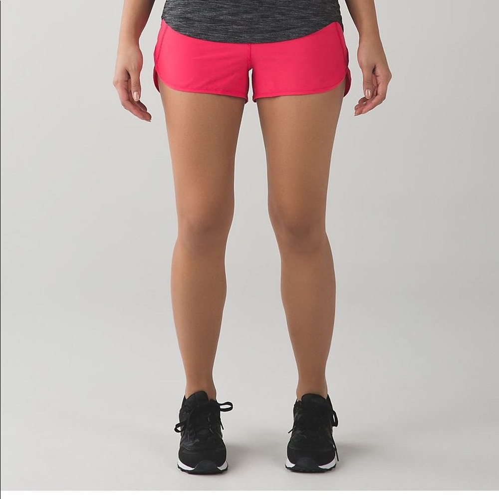 Lululemon Hot Pink mid rise speed shorts size 4